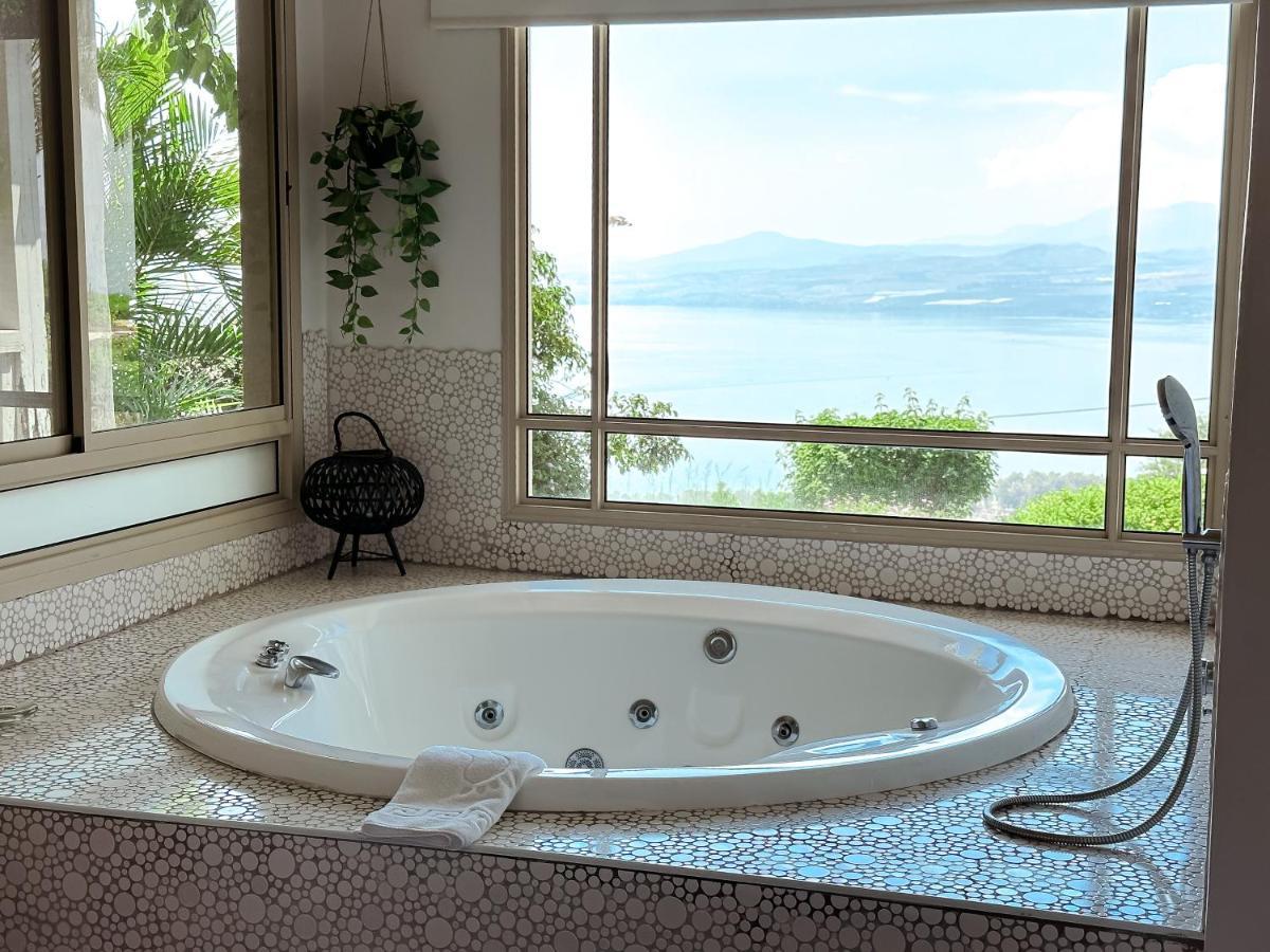 The White Chalet View Ramot Extérieur photo